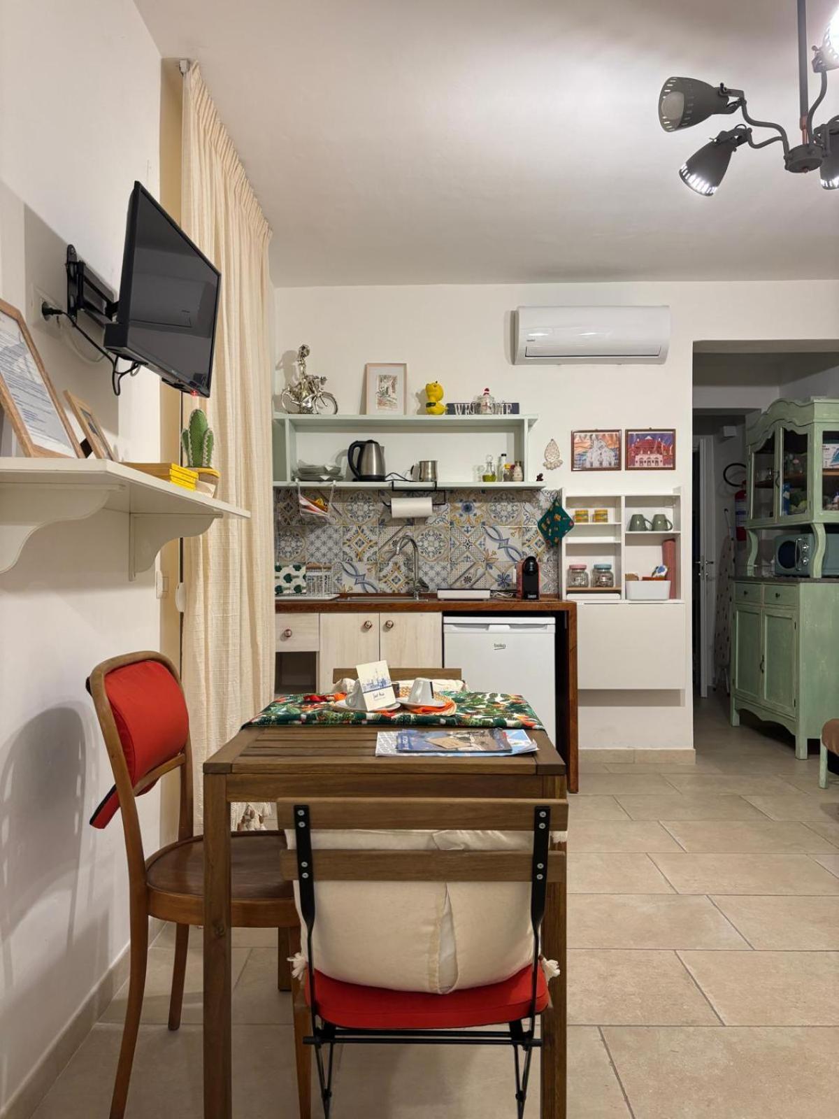 Sweet House Bari Via Sagarriga Visconti 164 Bari Apartment Exterior photo